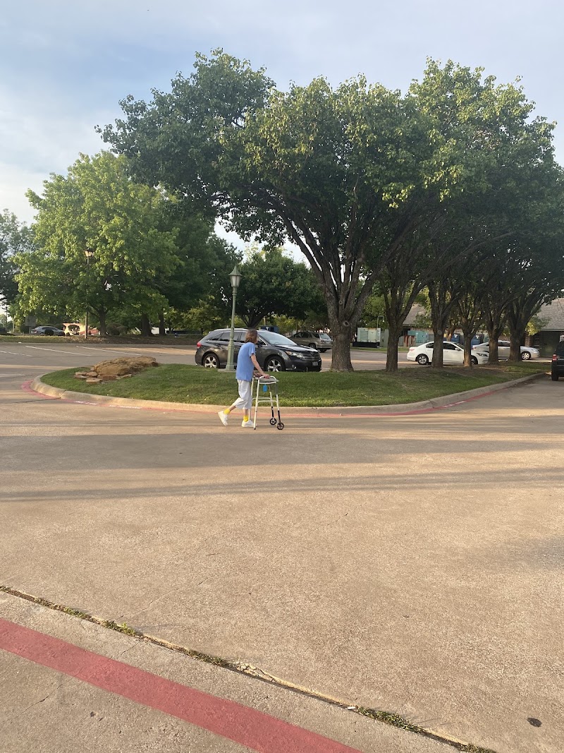 BEACON HARBOR HEALTHCARE AND REHABILITATION nursing home in ROCKWALL, TX - Photo 2 of 3