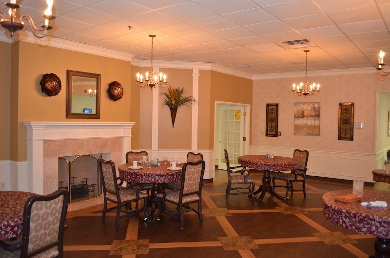 HOLLAND LAKE REHABILITATION AND WELLNESS CENTER nursing home in WEATHERFORD, TX - Photo 5 of 10