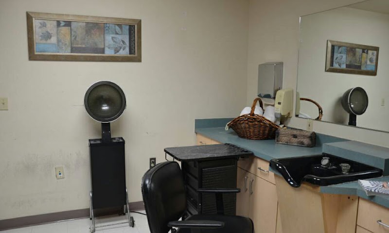 STONEBRIDGE HEALTH REHAB nursing home in AUSTIN, TX - Photo 4 of 5