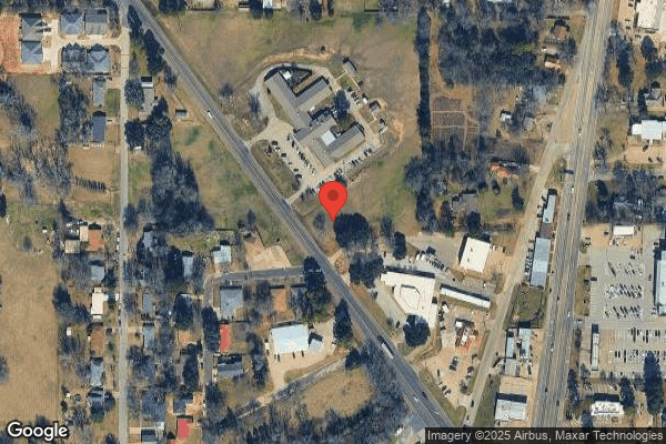 Wood Memorial Nursing and Rehabilitation nursing home in Mineola, TX - Photo 1 of 5