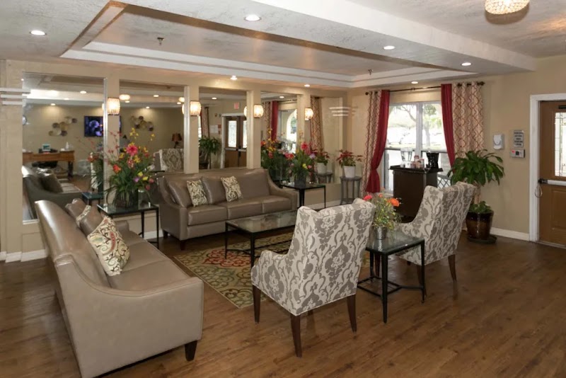 Village Healthcare and Rehabilitation nursing home in McAllen, TX - Photo 3 of 5