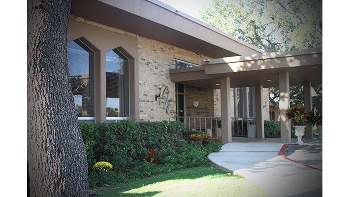 GOLDEN ESTATES REHABILITATION CENTER nursing home in SAN ANTONIO, TX - Photo 2 of 2