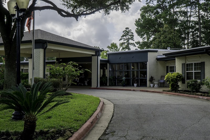 HUNTSVILLE HEALTH CARE CENTER nursing home in HUNTSVILLE, TX - Photo 2 of 10