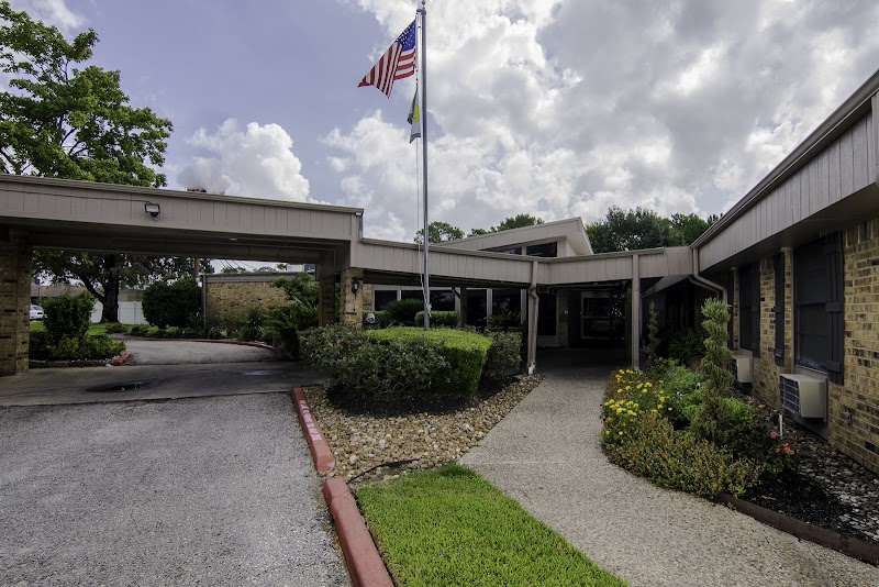 Lawrence Street Health Care Center nursing home in Tomball, TX - Photo 2 of 9