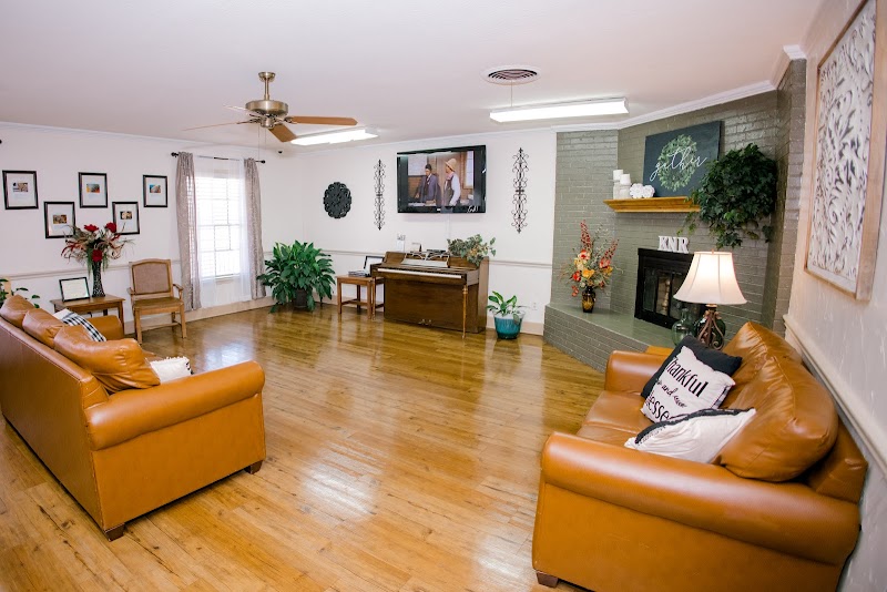 KEENELAND NURSING AND REHABILITATION nursing home in WEATHERFORD, TX - Photo 3 of 10