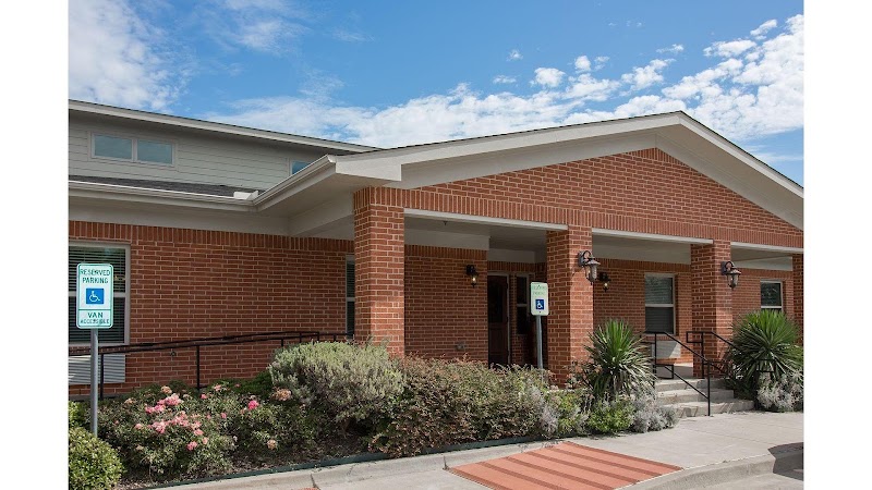 THE LAURENWOOD NURSING AND REHABILITATION nursing home in DUNCANVILLE, TX - Photo 2 of 5