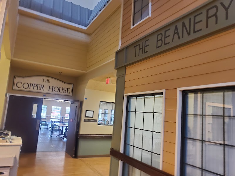 WINDSOR REHABILITATION AND HEALTHCARE nursing home in TERRELL, TX - Photo 3 of 10