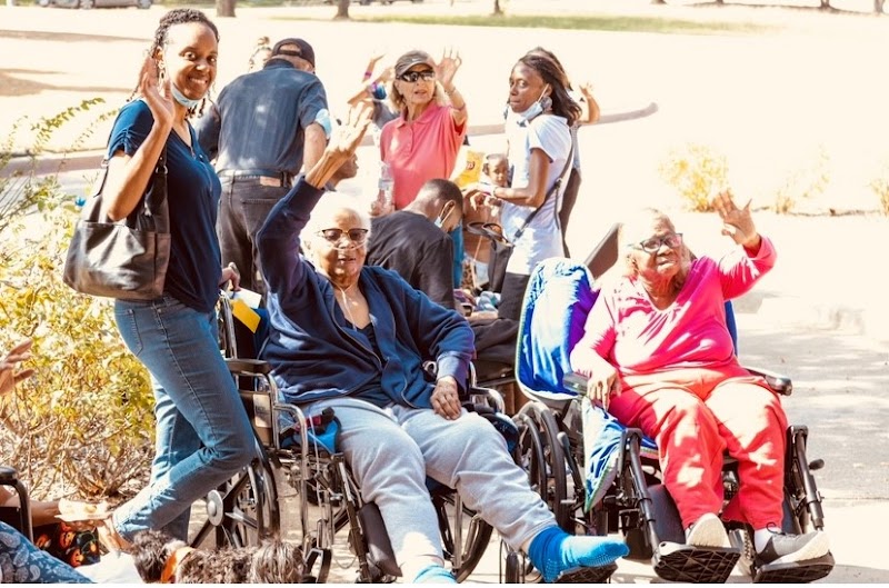 THE LENNWOOD NURSING AND REHABILITATION nursing home in DALLAS, TX - Photo 3 of 5