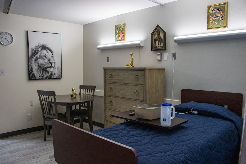 GREENBRIER HEALTH CARE CENTER nursing home in ARLINGTON, TX - Photo 5 of 10