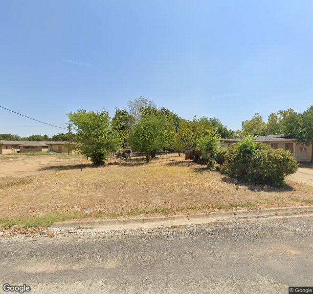 BRIDGEPORT MEDICAL LODGE nursing home in BRIDGEPORT, TX - Photo 2 of 2