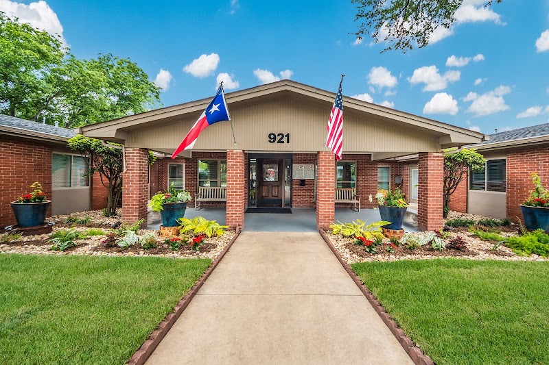 RIVER CITY CARE CENTER nursing home in SAN ANTONIO, TX - Photo 2 of 5