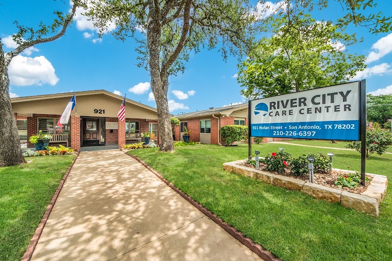 RIVER CITY CARE CENTER nursing home in SAN ANTONIO, TX - Photo 3 of 5