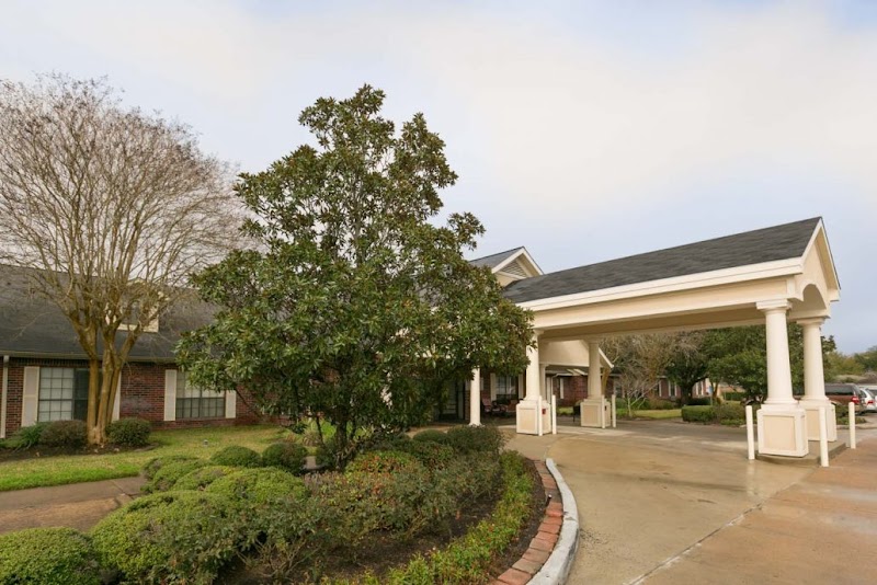 CAMBRIDGE HEALTH AND REHABILITATION CENTER nursing home in RICHMOND, TX - Photo 2 of 5