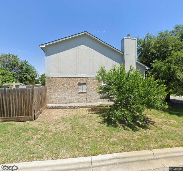 PFLUGERVILLE CARE CENTER nursing home in PFLUGERVILLE, TX - Photo 2 of 2