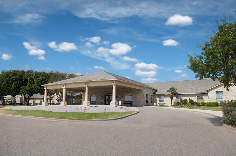 WOODWAY REHABILITATION AND HEALTHCARE CENTER nursing home in WACO, TX - Photo 2 of 5