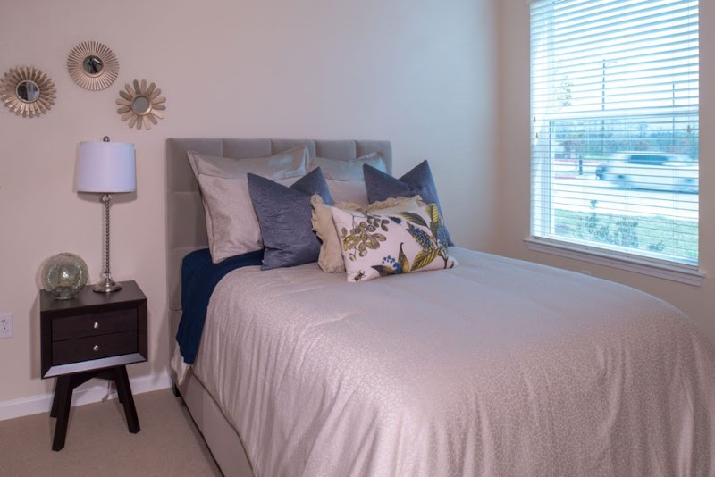 MRC CREEKSIDE nursing home in HUNTSVILLE, TX - Photo 3 of 10