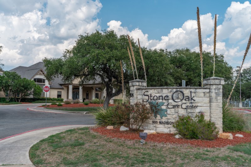 STONE OAK CARE CENTER nursing home in SAN ANTONIO, TX - Photo 3 of 5