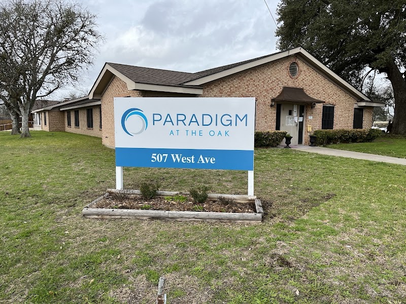 Paradigm at the Oak nursing home in Schulenburg, TX - Photo 3 of 5