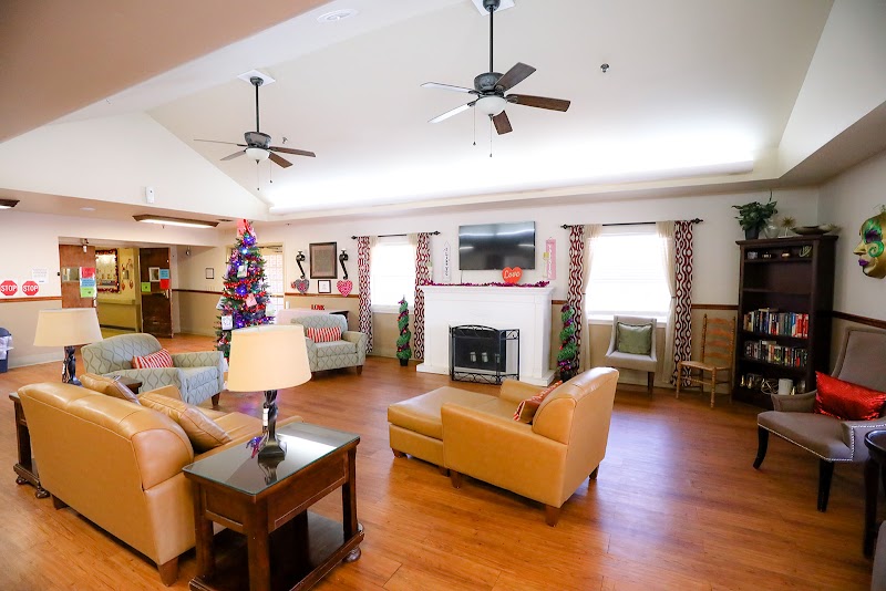 VILLAGE CREEK REHABILITATION AND NURSING CENTER nursing home in LUMBERTON, TX - Photo 4 of 5