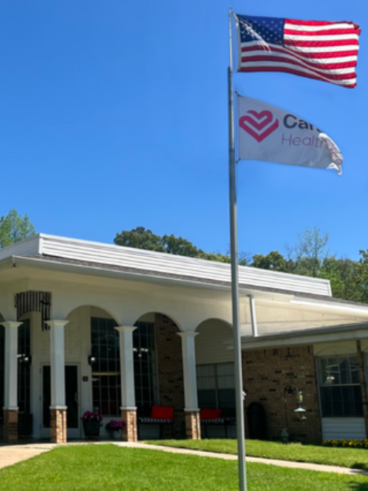 Caraday of Mineola nursing home in MINEOLA, TX - Photo 4 of 5