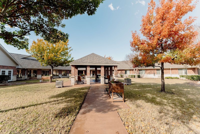 Azle Manor Health Care and Rehabilitation nursing home in Azle, TX - Photo 3 of 5