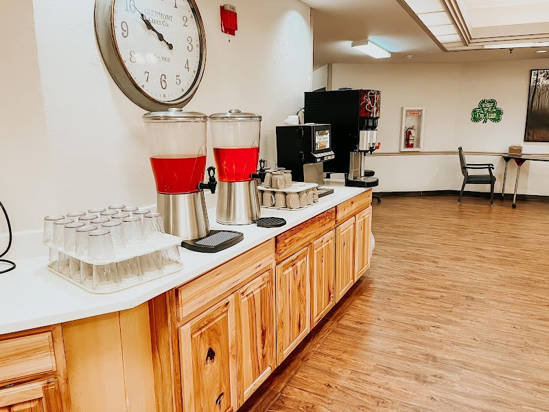 THE HILLS NURSING & REHABILITATION nursing home in DECATUR, TX - Photo 4 of 5