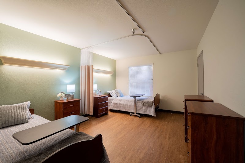 SILSBEE OAKS HEALTH CARE LLP nursing home in SILSBEE, TX - Photo 4 of 5