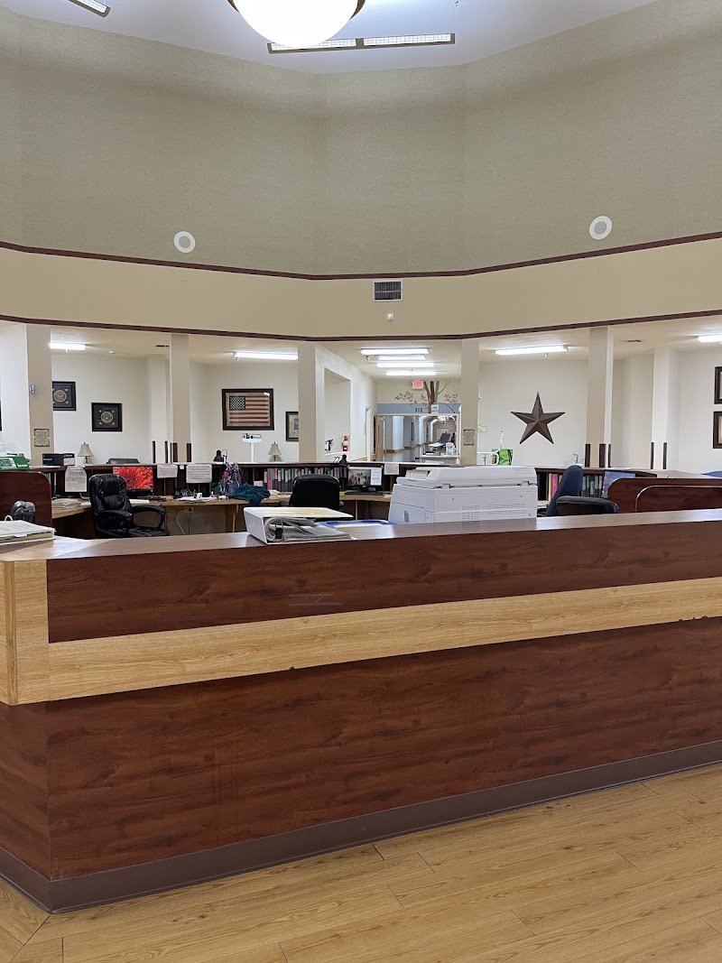 AUTUMN LEAVES NURSING AND REHAB INC nursing home in HENDERSON, TX - Photo 4 of 5