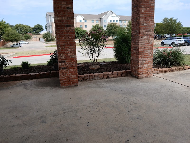 VISTA RIDGE NURSING & REHABILITATION CENTER nursing home in LEWISVILLE, TX - Photo 3 of 5