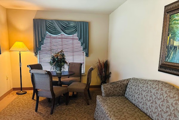 BRENTWOOD TERRACE HEALTHCARE AND REHABILITATION nursing home in PARIS, TX - Photo 1 of 5