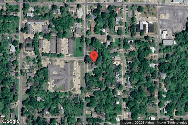 LEGEND HEALTHCARE AND REHABILITATION - PARIS nursing home in PARIS, TX - Photo 1 of 5