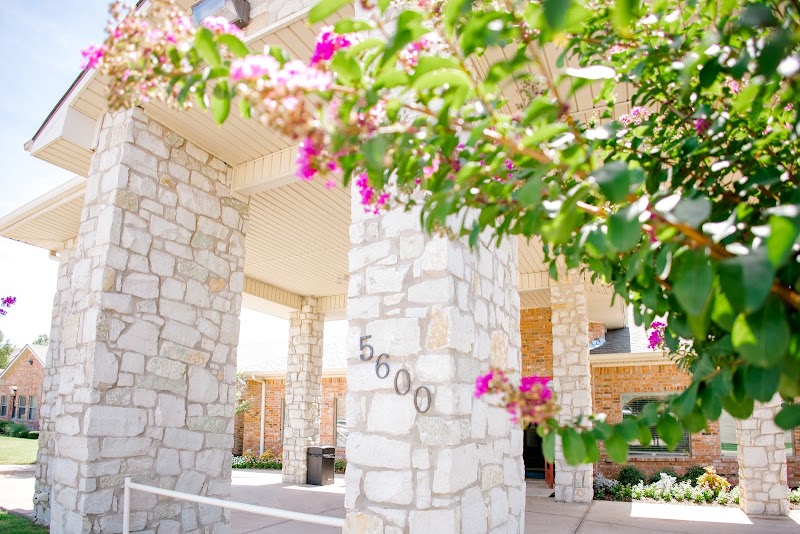 Emerald Hills Rehabilitation and Healthcare Center nursing home in North Richland Hills, TX - Photo 5 of 5