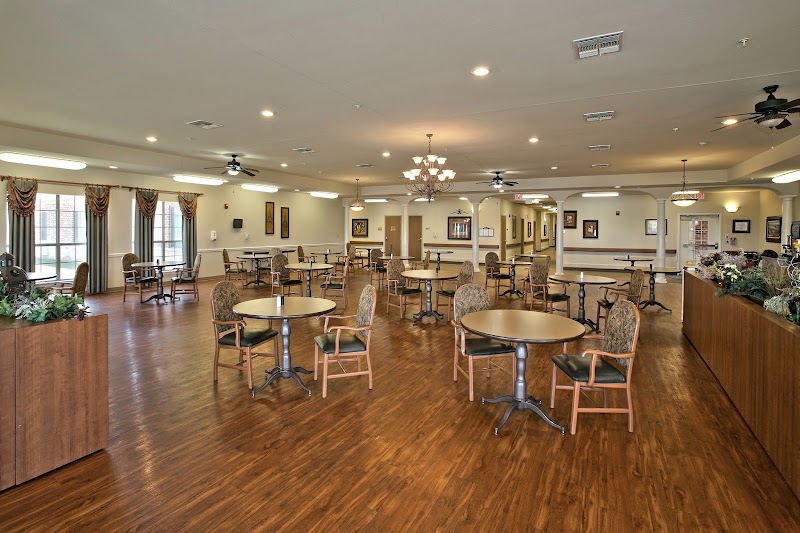 SENIOR CARE HEALTH & REHABILITATION CENTER - WICHI nursing home in WICHITA FALLS, TX - Photo 3 of 10