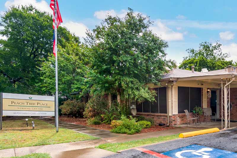 PEACH TREE PLACE nursing home in WEATHERFORD, TX - Photo 2 of 5