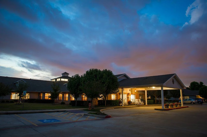 THE COURTYARDS AT PASADENA nursing home in PASADENA, TX - Photo 2 of 5
