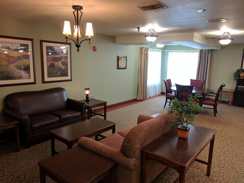 THE COURTYARDS AT PASADENA nursing home in PASADENA, TX - Photo 3 of 5