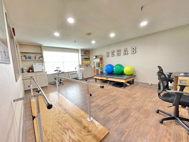 AVIR AT BELLVILLE nursing home in BELLVILLE, TX - Photo 4 of 5