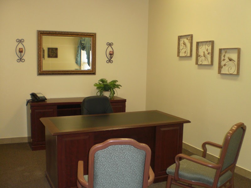 ELGIN NURSING AND REHABILITATION CENTER nursing home in ELGIN, TX - Photo 4 of 5