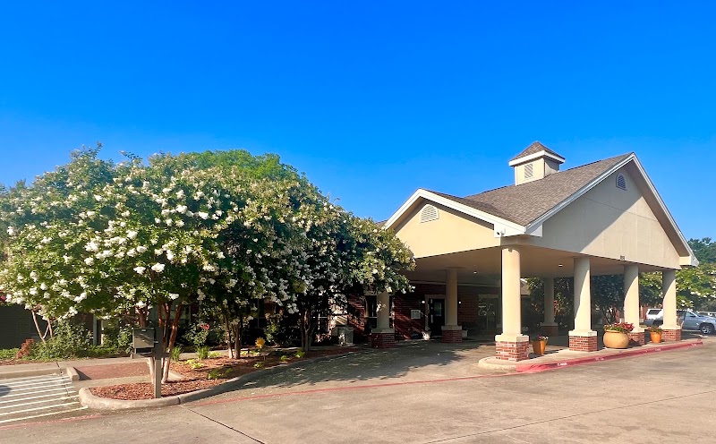 MILLBROOK HEALTHCARE AND REHABILITATION CENTER nursing home in LANCASTER, TX - Photo 3 of 5