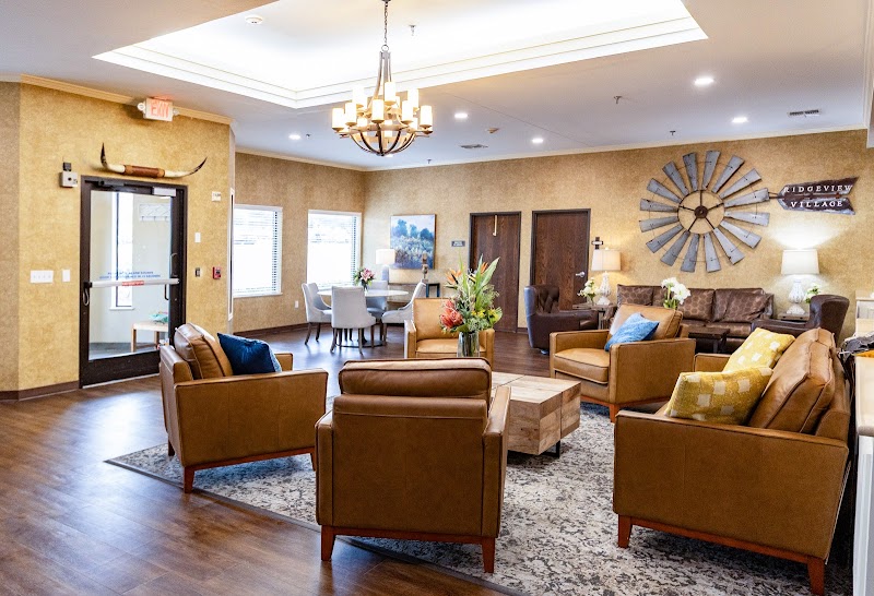 RIDGEVIEW REHABILITATION AND SKILLED NURSING nursing home in CLEBURNE, TX - Photo 4 of 10