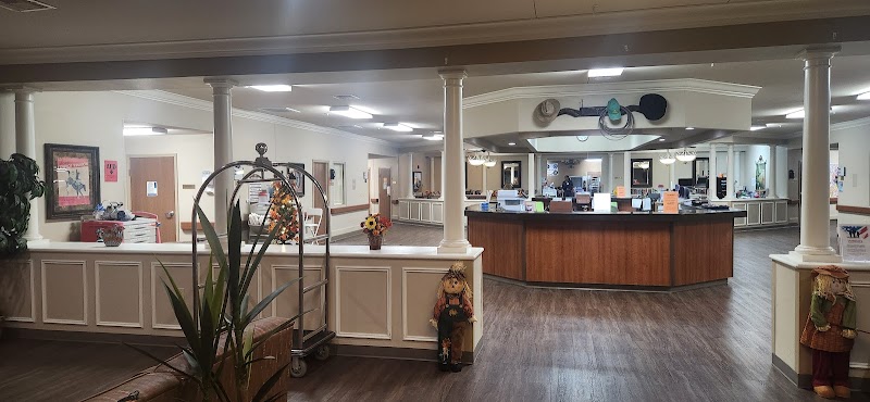 DECATUR MEDICAL LODGE nursing home in DECATUR, TX - Photo 4 of 5