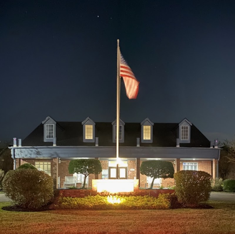 Bayou Pines Care Center nursing home in La Marque, TX - Photo 3 of 5