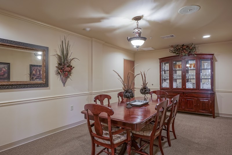 TRUCARE LIVING CENTERS nursing home in PALESTINE, TX - Photo 5 of 10