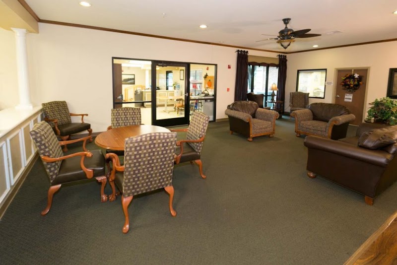 LEGEND OAKS HEALTHCARE AND REHABILITATION-KYLE nursing home in KYLE, TX - Photo 5 of 5