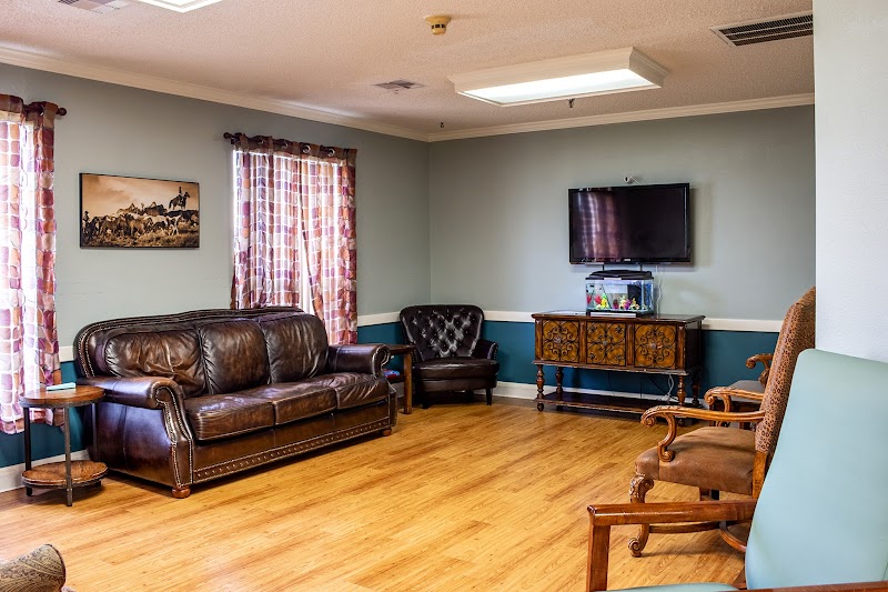 OAK VILLAGE HEALTHCARE nursing home in LAKE JACKSON, TX - Photo 5 of 10