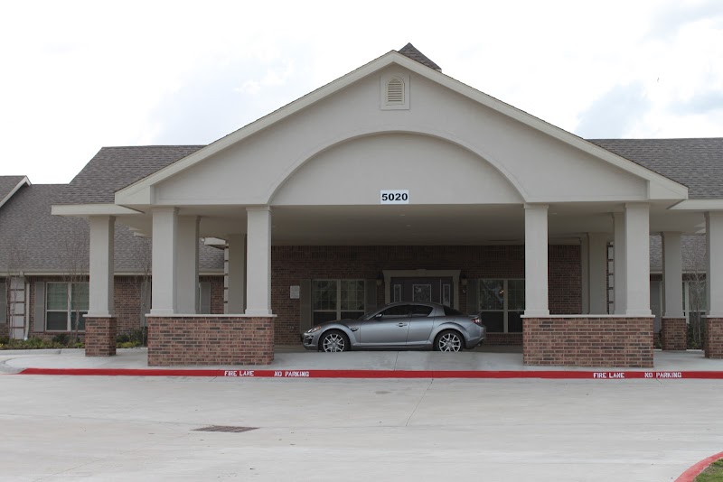 BAYWOOD CROSSING REHABILITATION & HEALTHCARE CENTE nursing home in PASADENA, TX - Photo 3 of 10