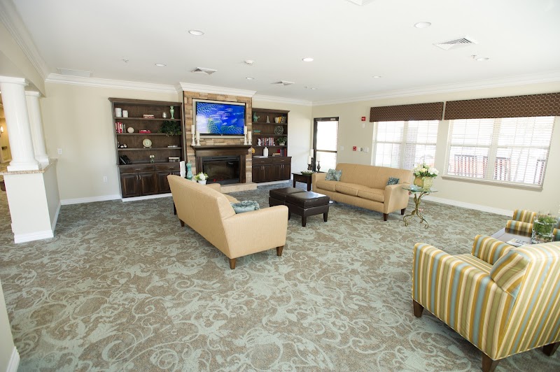 CORINTH REHABILITATION SUITES ON THE PARKWAY nursing home in CORINTH, TX - Photo 5 of 5