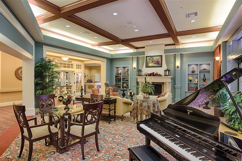 The Crescent nursing home in Sugar Land, TX - Photo 4 of 5