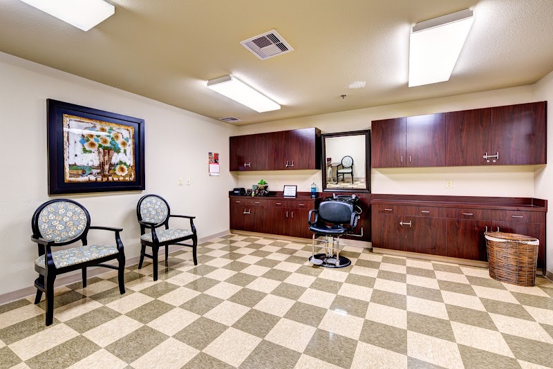 Magnolia Crossing Nursing and Rehabilitation Cente nursing home in Houston, TX - Photo 4 of 10