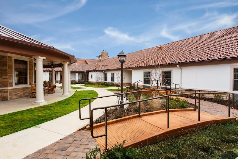 CORONADO AT STONE OAK nursing home in SAN ANTONIO, TX - Photo 2 of 10